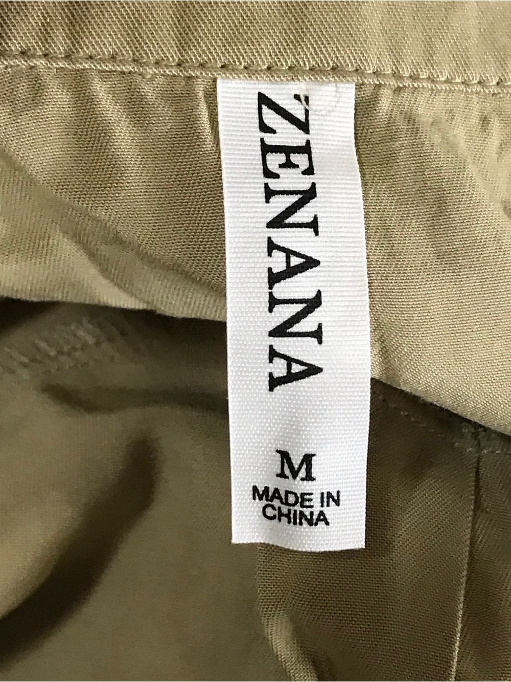 BN Zenana Sleeveless Lightweight Button Up - Picture 7 of 9